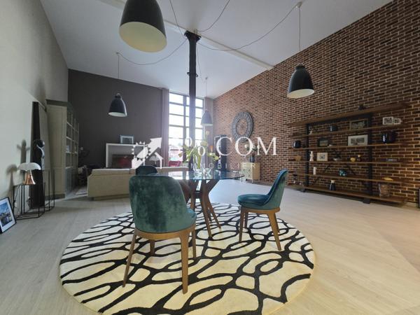 Loft 5 pièce(s) 3 chambre(s) 158 m²