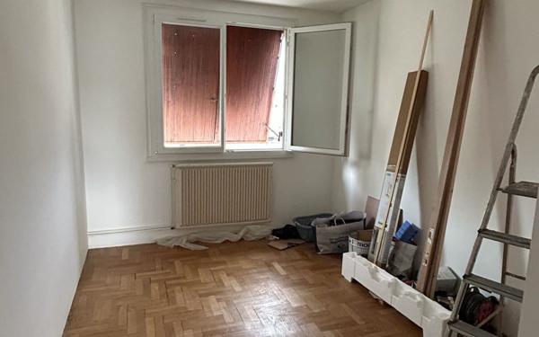 Appartement à vendre    3 pièces • 69,97 m2 Limoges