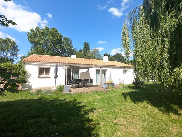 A VENDRE - Maison - CHALLANS