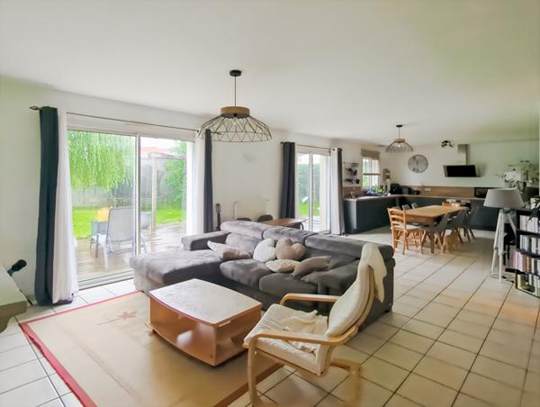 A VENDRE - Maison - CHALLANS