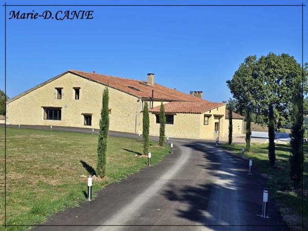Domaine de prestige avec maison, gîte et dépendances, dans le Nord du Gers, à La Romieu, aux portes des Landes et du Lot-et-Garonne.