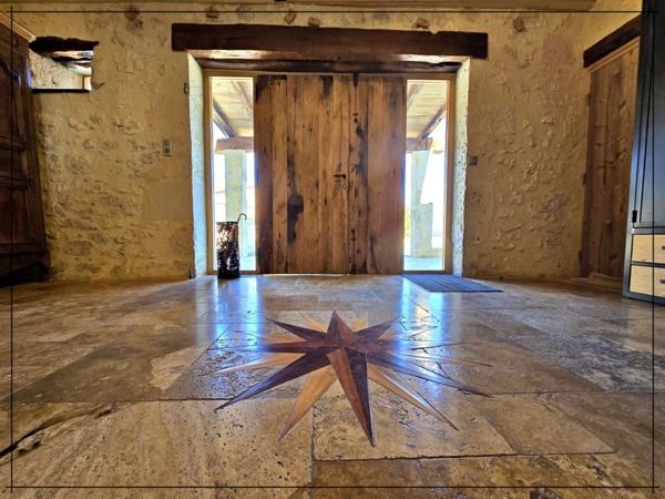 Domaine de prestige avec maison, gîte et dépendances, dans le Nord du Gers, à La Romieu, aux portes des Landes et du Lot-et-Garonne.