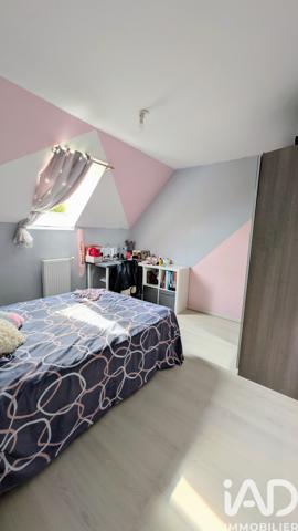 Maison à vendre 7 pièces 146,04 m² Saint-Fargeau-Ponthierry