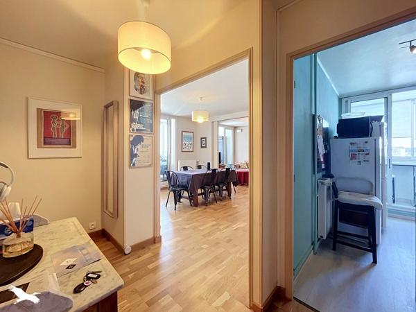 Appartement 82 950 € Saint-Pierre-des-Corps 4 p 78 m² DPE C