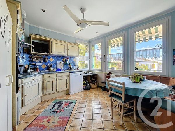 Maison à vendre  8 pièces - 184 m2 LE CRES - 34