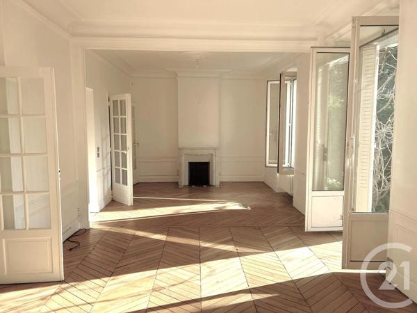 Maison à vendre  8 pièces - 169,30 m 2   ST MANDE  - 94