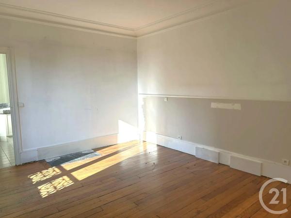 Maison à vendre  8 pièces - 169,30 m 2   ST MANDE  - 94