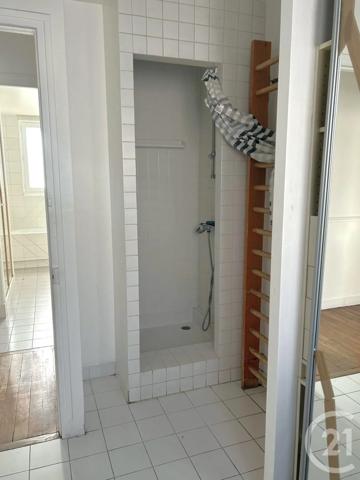 Maison à vendre  8 pièces - 169,30 m 2   ST MANDE  - 94