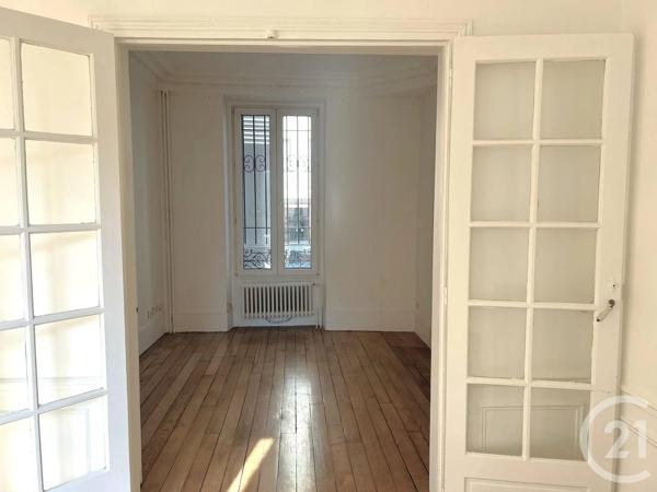 Maison à vendre  8 pièces - 169,30 m 2   ST MANDE  - 94