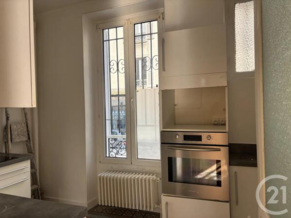 Maison à vendre  8 pièces - 169,30 m 2   ST MANDE  - 94