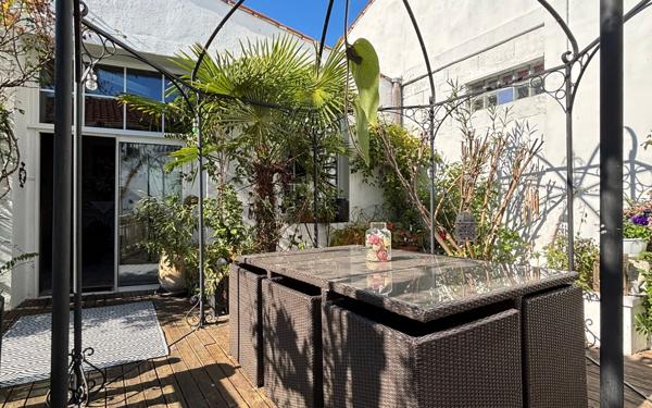 Maison à vendre    5 pièces •  Saint-Denis-d'Oléron