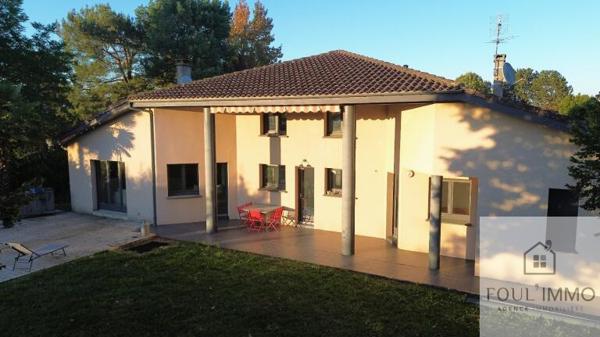 Maison d'architecte 7 pièces avec jardin et piscine Le Passage (47520)
