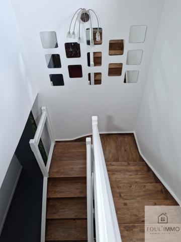 Maison d'architecte 7 pièces avec jardin et piscine Le Passage (47520)