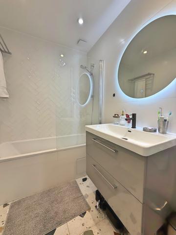 Appartement Paris 3 pièce(s) 57 m2