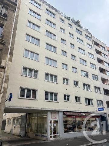 Parking à vendre  823 m 2   PARIS  - 75015
