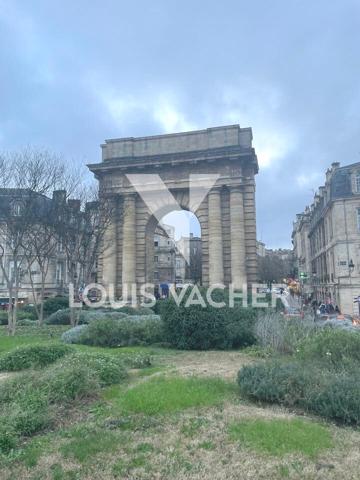 Local commercial de 270 m² à louer à Bordeaux
