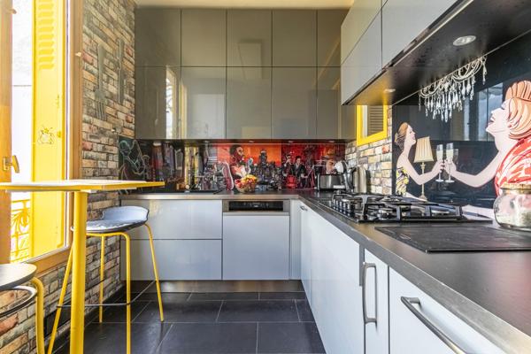 Charmante maison 3 chambres+studio+stationnement