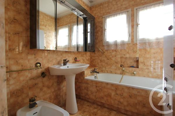 Maison à vendre  8 pièces - 148,23 m 2   ST MICHEL SUR ORGE  - 91