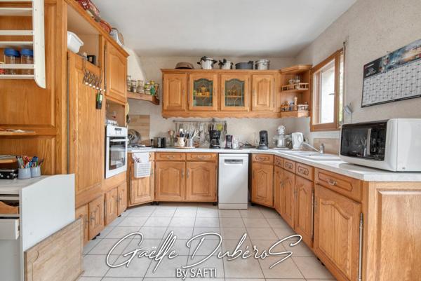 Maison 4 chambres sur sous-sol *** Pré-visite 3D disponible sur simple demande***