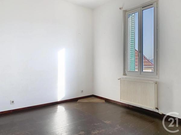 Maison à vendre  4 pièces - 73,97 m 2   ST JEAN DE LA RUELLE  - 45