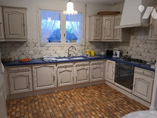 Maison à vendre à SAINT-SYMPHORIEN (79270) sur plus de 1 hectare de terrain