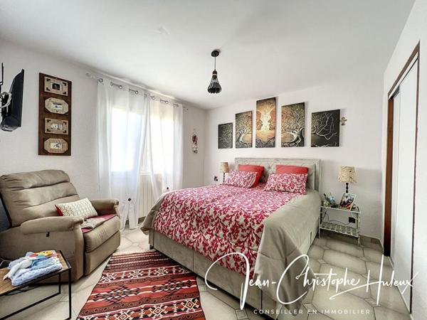 30500 SAINT-AMBROIX Villa Familiale avec Piscine