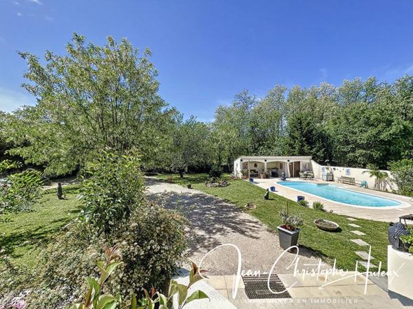 30500 SAINT-AMBROIX Villa Familiale avec Piscine