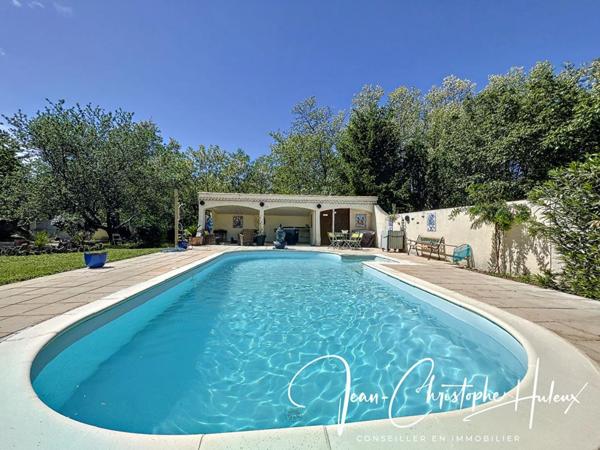 30500 SAINT-AMBROIX Villa Familiale avec Piscine