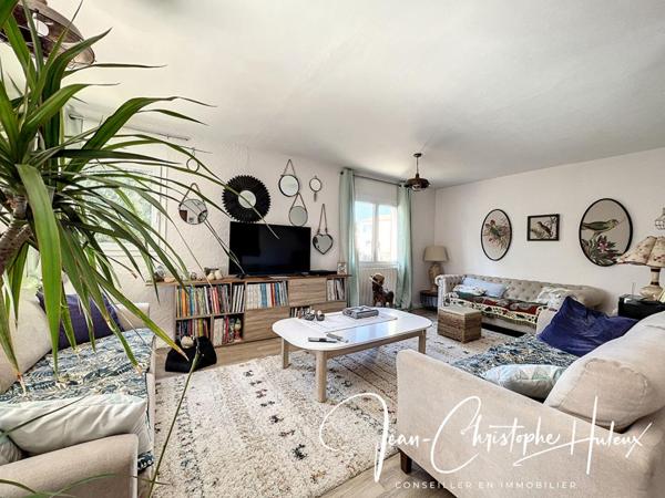 30500 SAINT-AMBROIX Villa Familiale avec Piscine