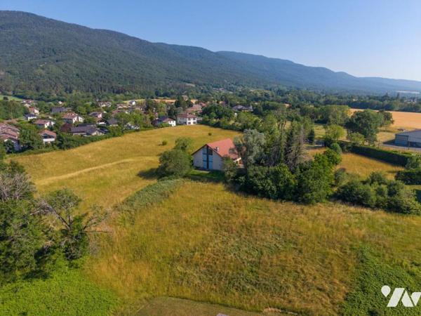 EXCLUSIVITÉ – DIVONNE-LES-BAINS – PROPRIÉTÉ D'EXCEPTION SUR PLUS DE 3 HECTARES