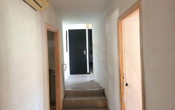 Vente Appartement P4 à rafraîchir Les vans   
