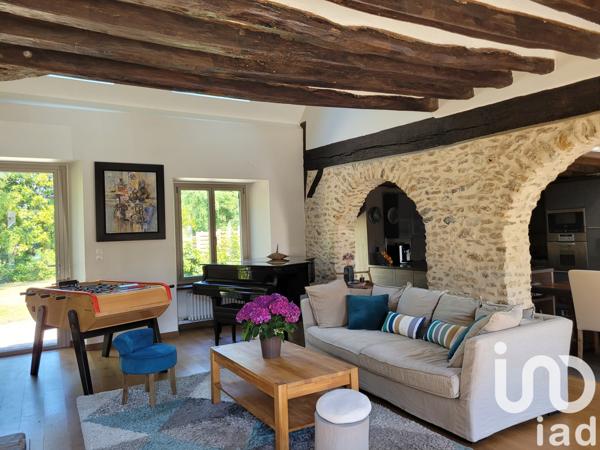 Maison à vendre 10 pièces 280 m² Saint-Cyr-sous-Dourdan