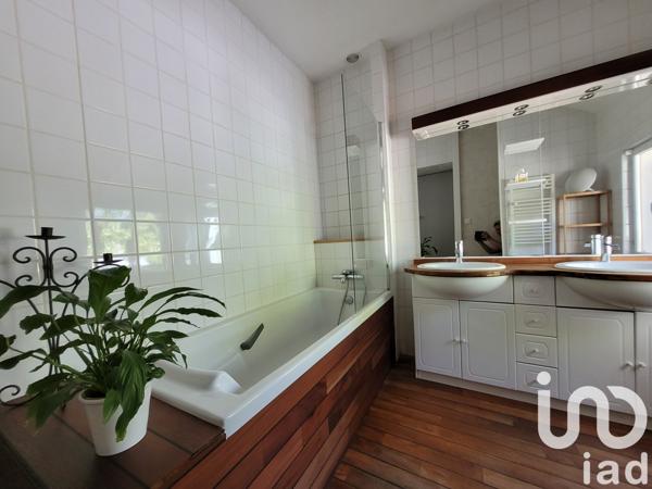 Maison à vendre 10 pièces 280 m² Saint-Cyr-sous-Dourdan