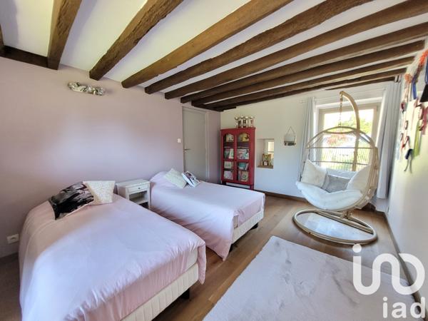 Maison à vendre 10 pièces 280 m² Saint-Cyr-sous-Dourdan