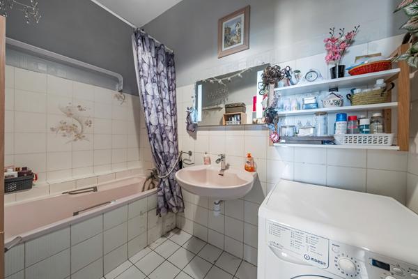 T3 au coeur de Chalon sur Saône-1 chambre-1 bureau-Grand grenier et Cave-Petite copro
