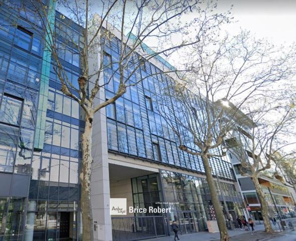 Location bureaux modernes Lyon 3ème proche Part-Dieu avec terrasse privative