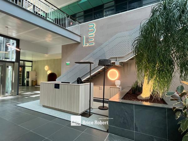 Location bureaux modernes Lyon 3ème proche Part-Dieu avec terrasse privative