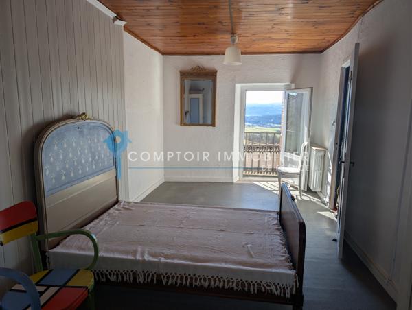 Maison de village 3 pièce(s) 2 chambre(s) 72 m²