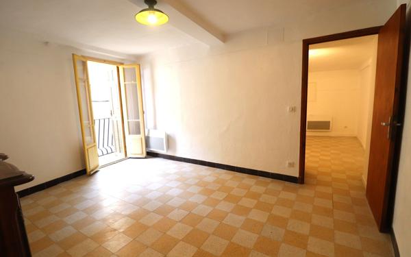 Maison à vendre    2 pièces • 55 m2 Berre-les-Alpes