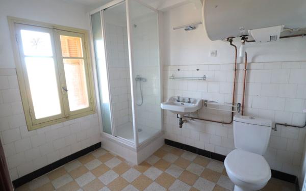 Maison à vendre    2 pièces • 55 m2 Berre-les-Alpes