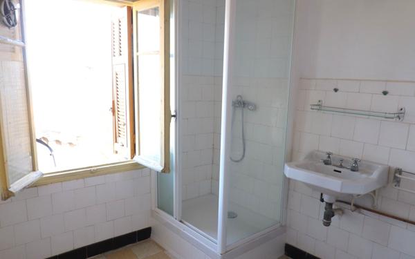 Maison à vendre    2 pièces • 55 m2 Berre-les-Alpes