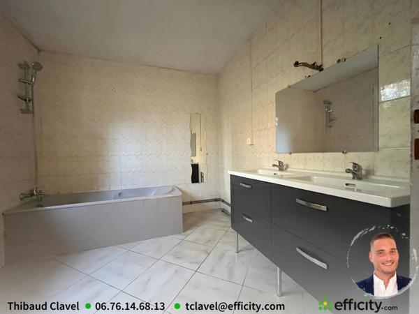 Maison
         4 pièces
        - 105 m²
