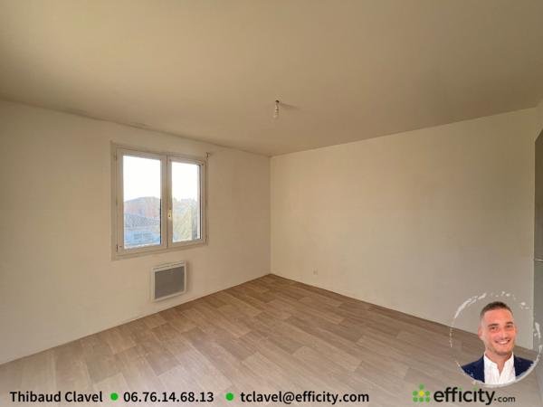 Maison
         4 pièces
        - 105 m²