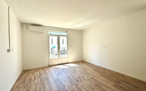 Appartement à vendre    2 pièces •  Istres