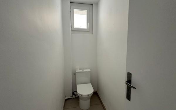 Appartement à vendre    2 pièces •  Istres