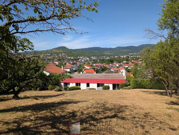Maison familiale de 190 m² - Terrasses, vue panoramique et beau potentiel
