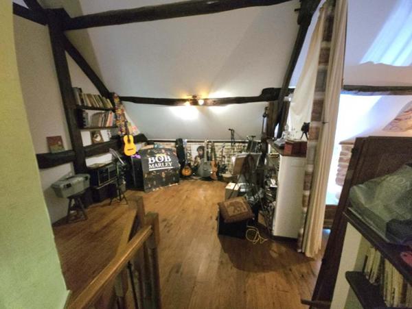 La-Lande-De-Goult 61320 Longère en pierre 112 m² terrain 30.200 m²