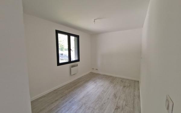 Maison à vendre    4 pièces •  Lit-et-Mixe