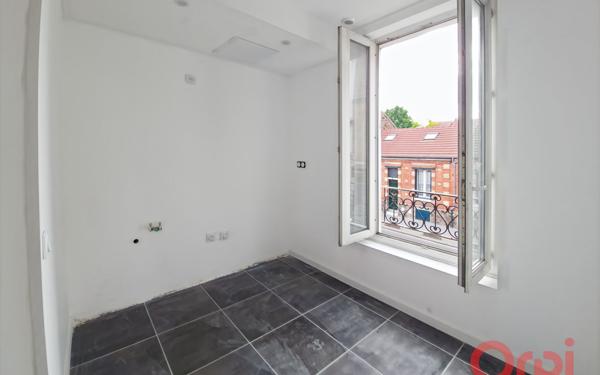 Appartement à vendre    2 pièces • 30,54 m2 Aubervilliers