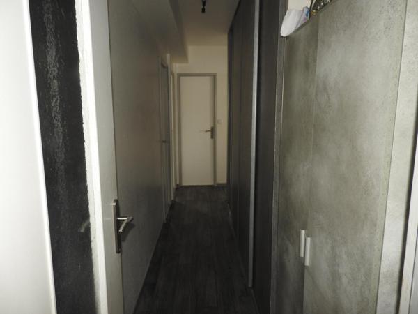 À Évreux, spacieux T5 avec balcon et parking – Idéal premier achat ou investissement locatif !